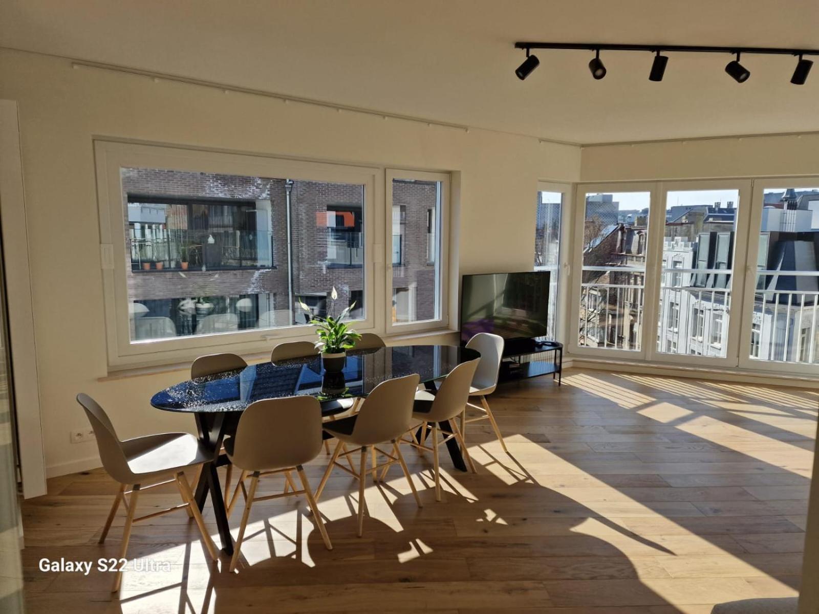 Luxury Renovated 3 Rooms Apartment Ostend Exterior foto