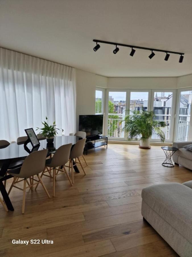Luxury Renovated 3 Rooms Apartment Ostend Exterior foto